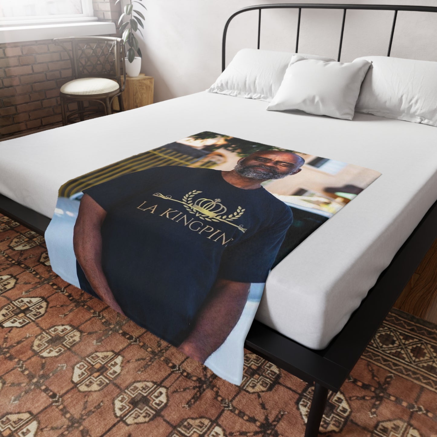 Freeway LA Kingpin Plush Fleece Blanket